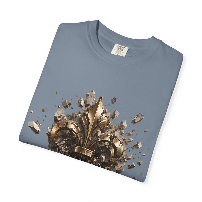 Fleur-de-Lis 'Son Altesse' Grafik-T-Shirt — Vintage Royal Emblem T-Shirt
